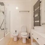 Willa Baleal Happiness Surf House