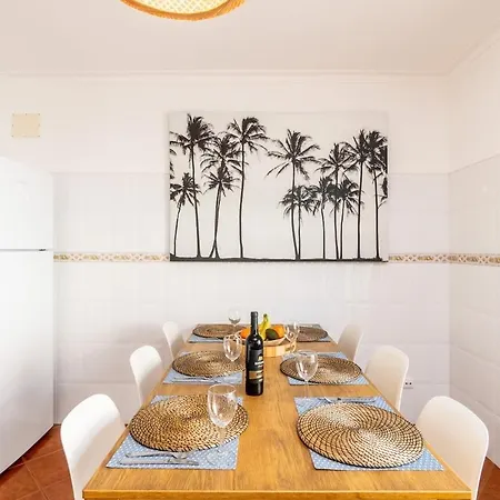 Baleal Happiness Surf House Willa Ferrel (Leiria)