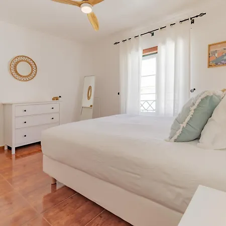 Happiness Surf House Villa Baleal
